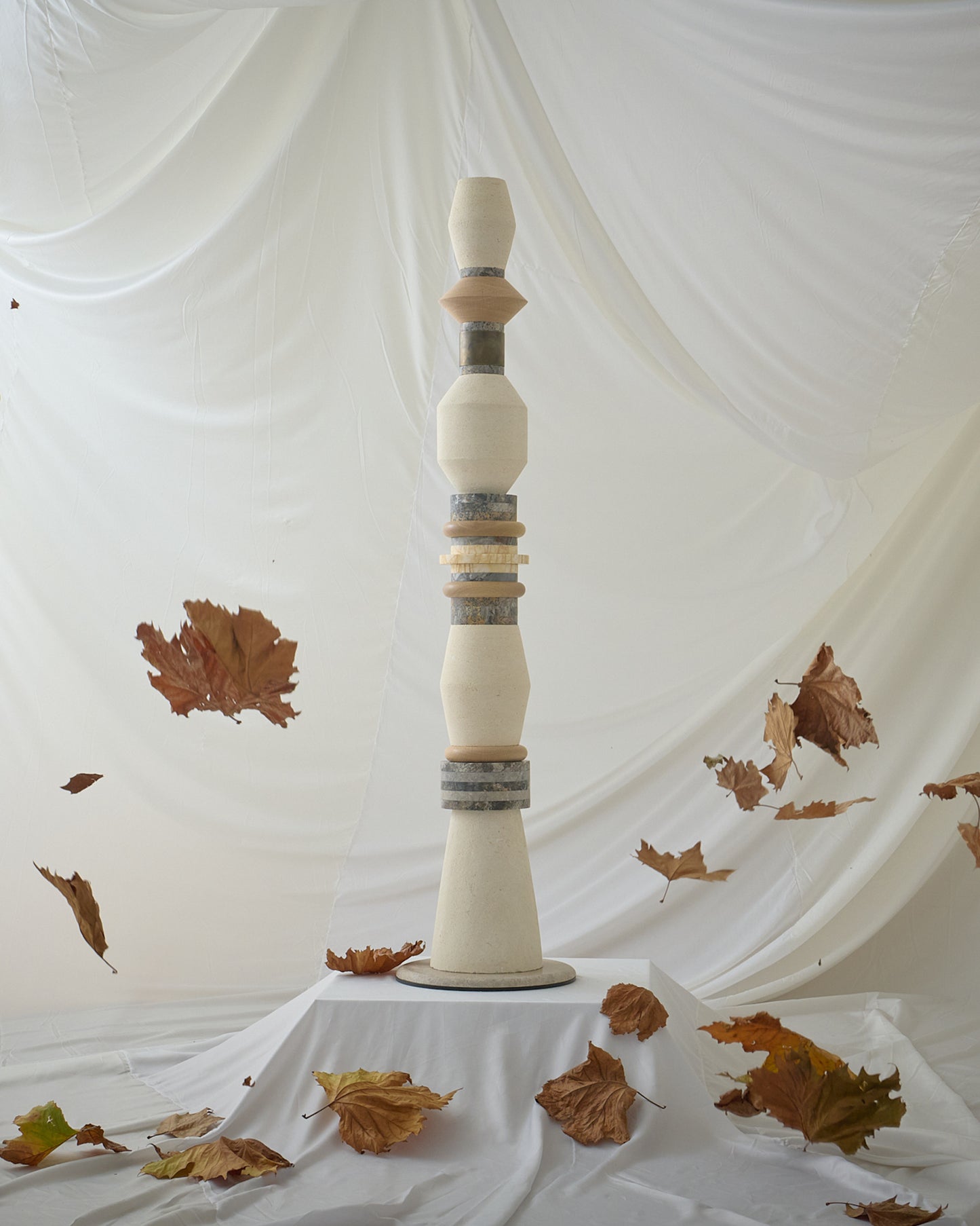 15 AUTUMN LEAVES
